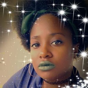 Meet your Posher, Ariaunna